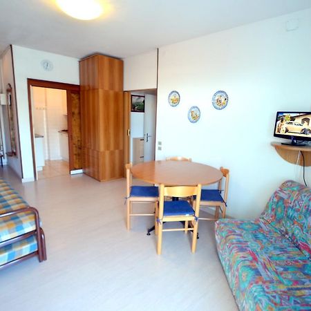 Lignano Sabbiadoro Sea Front Apartment Exterior photo