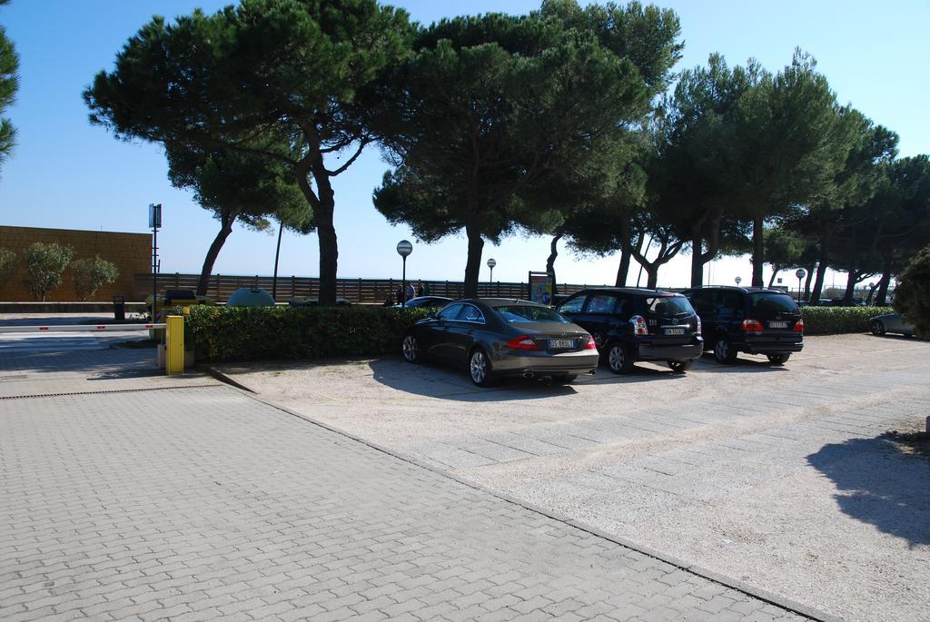 Lignano Sabbiadoro Sea Front Apartment Exterior photo